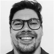 Experienced web designer eager to guide both newbies and pros. Build with security in mind!