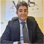 Diritto civile, commerciale e procedura civile a studenti di giurisprudenza/economia e liceali che studiano diritto