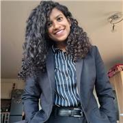 Eine engagierte Englischlehrerin mit über 3 Jahren Unterrichtserfahrung. Ich gestalte das Sprachenlernen spannend und interessant.