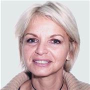 A native speaking architect, I like teaching the Italian language to both children and adults. I live in London