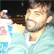 Ragazzo diplomato all'Istituto Nautico di Livorno e grande appassionato di matematica propone lezioni di matematica personalizzate