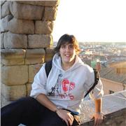 Doy clases particulares y realizo acompañamientos a los centros educativos