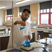 A qualified and experienced A level chemistry tutor and UK examiner in A level Chemistry based in London