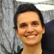 Se frequenti le scuole medie e hai bisogno di aiuto nelle lingue straniere io posso aiutarti!