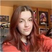 Tutora en inglés nativa de Reino Unido con 1 año de experiencia que imparte clase de forma online.