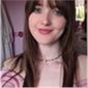 French tutor providing beginner lessons to students who are interested/need extra help