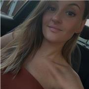 Profesora de apoyo escolar especializada en inglés, francés, matemáticas y lenguas