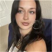 I am a chatty and friendly illustrator based in Bristol who specialises in drawing and print-making.