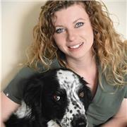 Bonjour ! 
Moi c'est Elodie, j'ai 28 ans et je suis ostéopathe animalier :) 
Je propose mon aide en biologie pour tous les niveaux, j'ai déjà de l'expérience dans l'enseignements pour étuidants vétérinaires et formations professionnelles du monde animal !