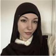 Kind and with a bubbly personality, I aim to help people who might not feel fully confident in their speaking skills.