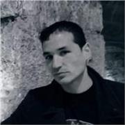 Profesor titulado en Educación Primaria con formación generalista en Matemáticas, Lengua, Ciencias Naturales y Ciencias Sociales.