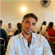 Profesor de FP Sanidad especializado en Nutrición. También tengo la capacidad de enseñar en materia de biología.