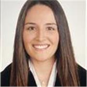 Profesora titulada por la universidad de Valencia que busca ayudar a niños y niñas que necesiten apoyo en materias escolares. 