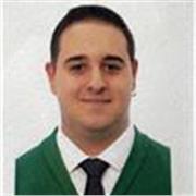 Me considero una persona responsable, con actitud y ganas de enseñar. Además disfruto con el trato hacia los/las niños/as.