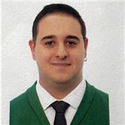 Me considero una persona responsable, con actitud y ganas de enseñar. Además disfruto con el trato hacia los/las niños/as.