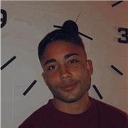 Estudiante de la Universidad , ofrece clases de matemáticas