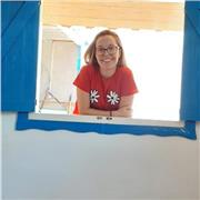 Profesor de atención a personas dependientes en instituciones