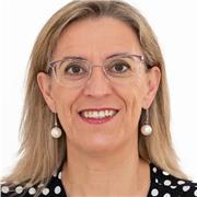 Profesora de Administración de empresas apta para cualquier asignatura relacionada en este ámbito.