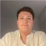 Offro lezioni per le seguenti materie: inglese, matematica (scuole medie), fisica (di base), storia, filosofia e italiano