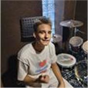 I will teach music with passion and liveliness because I love percussion, and playing the drums. I enjoy passing on my skills.
