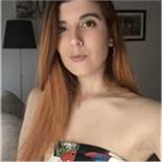 Creo que mi candidatura podría encajar muy bien para este trabajo ya que estoy graduada en filología inglesa y también tengo el grado de educación primaria con mención de inglés. Además me considero una persona muy empática, que conecta mucho con los niño