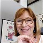 Licenciatura en lengua románicas (francès, italiano, catalán, español). Postgrado en enseñanza de  lengua
Experiencia docente. 