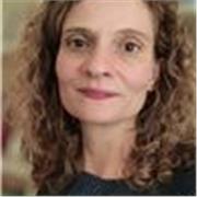 Student wellbeing coach helping secondary and university students manage stress, build confidence and improve focus. 