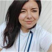 Profesional con años de experiencia en ña enseñanza de inglés. Con nivel C1. 