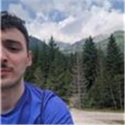 Insegnante di matematica , fisica , algebra , geometria. Laureato magistrale in ingegneria meccanica