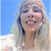 Profesora de fotografía artística, aprende a capturar imágenes y convertirlas en o ras de arte.