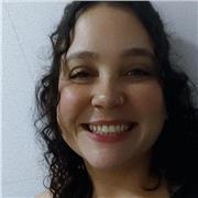 Professora de química com uma pitada lúdica