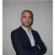 Ingegnere Aerospaziale impartisce lezioni di matematica online per studenti di scuole superiori e primi anni di università