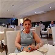 Pensionata con diploma scuola superiore. Motivata e paziente, soprattutto con gli alunni delle scuole elementari, Carattere solare