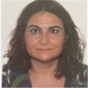 Profesora dinámica, con una enseñanza basada en la personalización de la clase para cada alumno/a