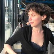 Professional portrait artist providing fun, creative art lessons in the Reading area!