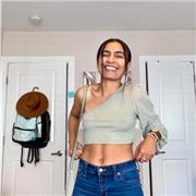 Profesora de inglés para clases remotas