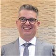 Professor de Língua Portuguesa para os anos finais do ensino fundamental e ensino médio