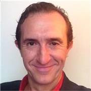 Docente con amplia experiencia impartiendo certificados de profesionalidad y programas específicos para mejorar la atención.