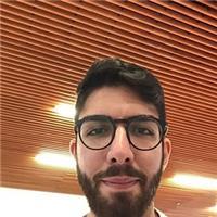 Laureato in scienze politiche e sociali disponibile come aiuto compiti