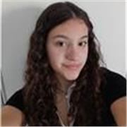 Offro lezioni private e tutoraggio a bambini che frequentano le scuole elementari e medie.