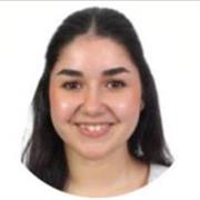 Estudiante universitaria que brinda refuerzo para deberes o estudios. 