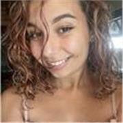 Studentessa universitaria, diplomata in lingue con un’ottima base di cultura generale