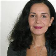 Metteur en scène de Théâtre, directrice de casting et scénariste propose cours d'acteur et d'écriture