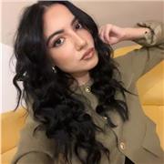 Ciao a tutti! 👋🏼 Sono Benedetta, laureata magistrale in Lingue. Sarei lieta di aiutarvi con la lingua spagnola. 🇪🇸