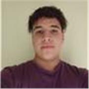 Estudiante avanzado del profesorado en historia, da clases online para chicos de secundaria