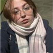 Diplômée d’une licence d’études anglophones, actuellement en formation d’enseignement, je peux donner des cours à tout niveau