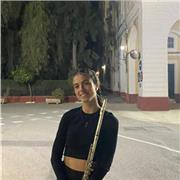 soy alumna de 6 de enseñanzas profesionales de flauta travesera y me ofrezco a dar clases de instrumento y de lenguaje musical