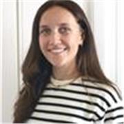 Diplômée d'un master à Sciences Po propose des cours de français pour enfants, étudiants et adultes, à domicile ou en visio.