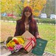 Laureata in Lettere e con esperienza di insegnamento in scuola secondaria di primo grado, propongo ripetizioni online/in presenza