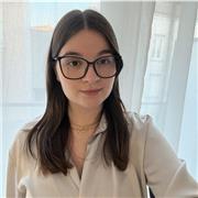 Etudiante à l'Université - Cours de matières diverses et variées